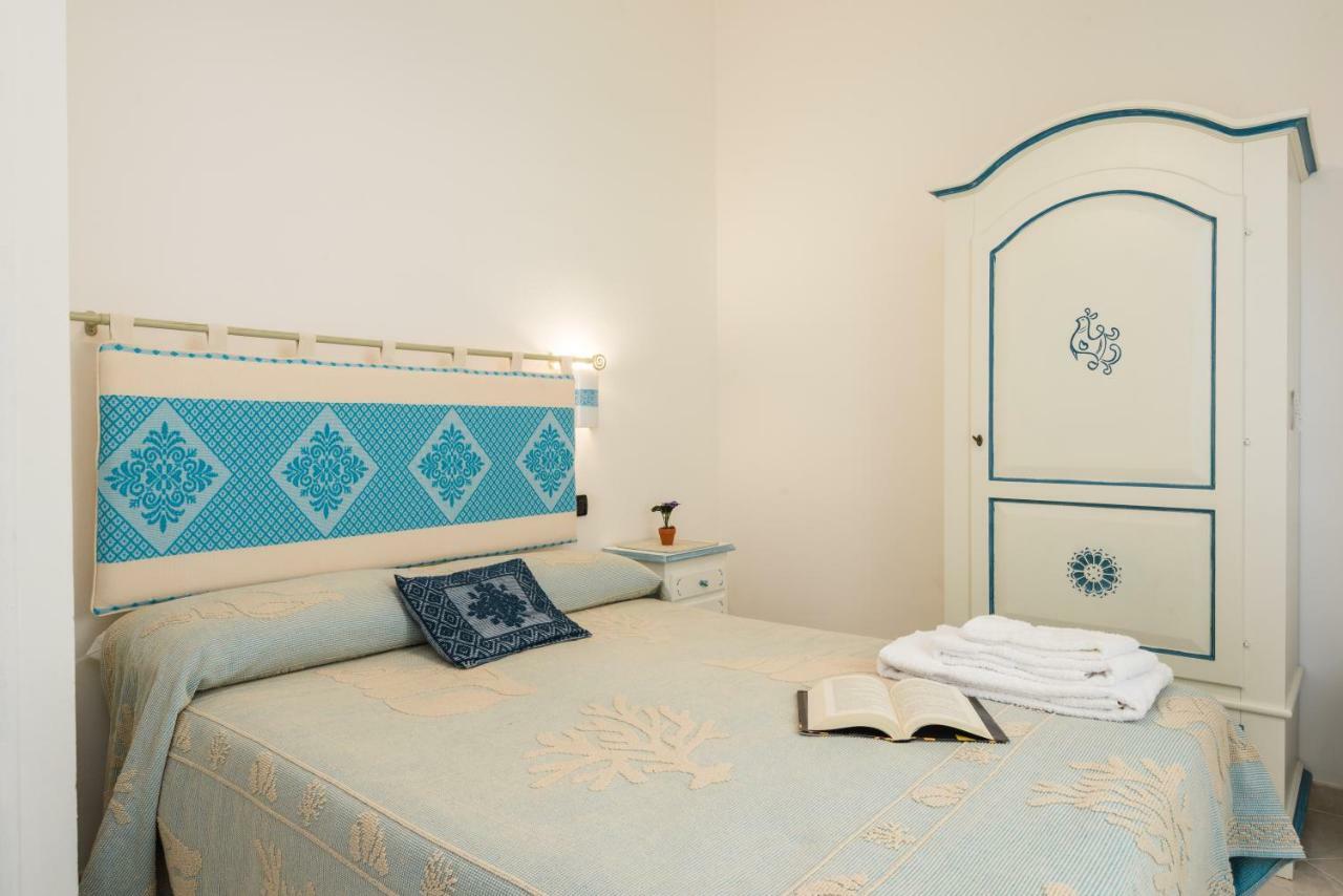 Le Due Isole Apartment Олбия Екстериор снимка