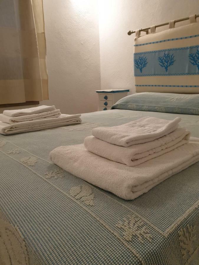 Le Due Isole Apartment Олбия Екстериор снимка